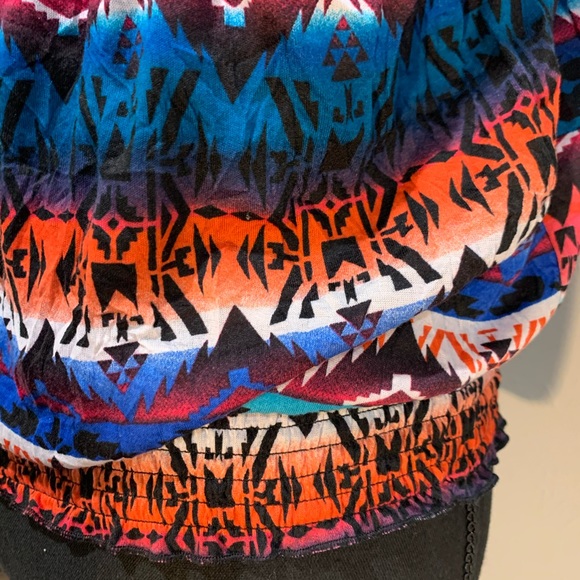 Strappy top with bold colors Sz M (7-9) - Picture 5 of 7